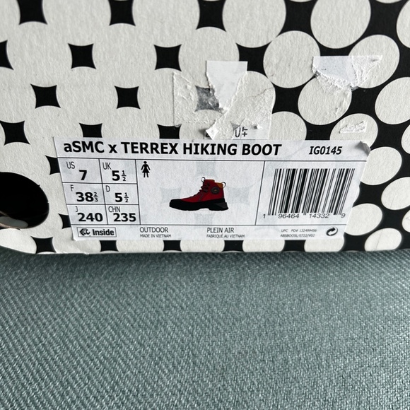 Adidas by Stella McCartney Terrex hiking boots - Picture 10 of 10